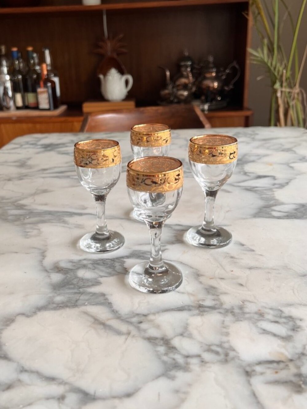 Set of 4 Vintage Gold Rim Cordial/Sherry Glasses